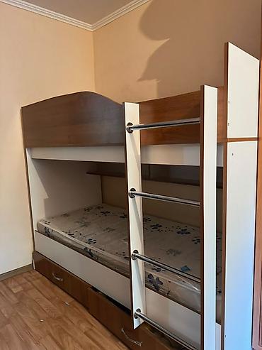 bunk bed: Двухъярусная кровать с матрасами и ящиками для хранения. 
 Миниторг 🤝 — 4