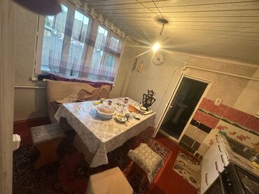 сарай мал: 130 м², 6 комнат, Старый ремонт Кухонная мебель