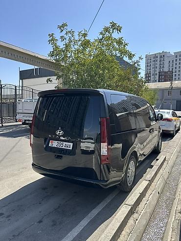 путевка на иссык куль 2023: Пассажирский минивэн Hyundai Staria (чёрный) 🇰🇬 ОШ → БИШКЕК 🇺🇿 ОШ → — 4