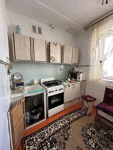 Батирлерди сатуу: 1 бөлмө, 45 м², 1 кабат, Эски ремонт — 6