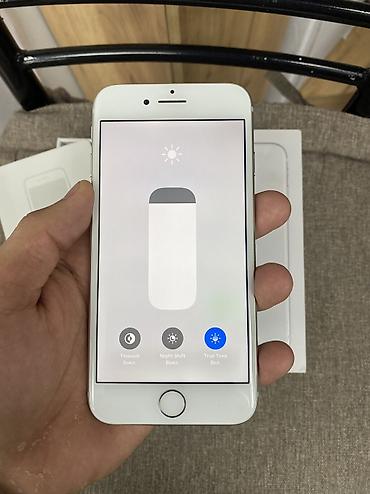 Телефонные кабели: IPhone 8 Память 64 гб Батарейка 80% родное Состояние идеально Не — 9