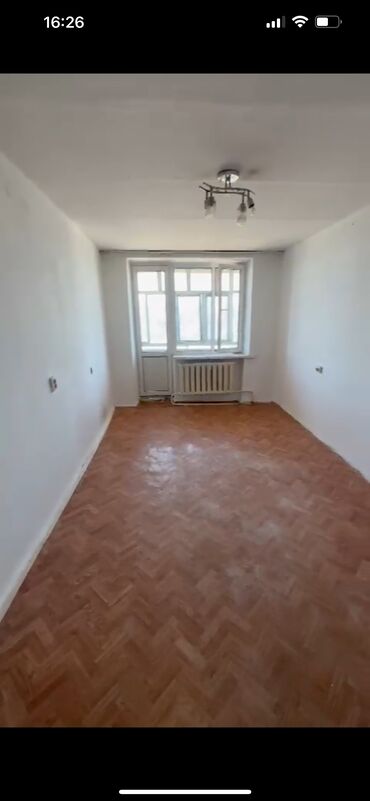 estate: 1 комната, 38 м², Индивидуалка, 4 этаж, Старый ремонт