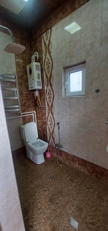 Uzunmüddətli kirayə mənzillər: Zabrat 1 De 2 otaqli Temirli Adelni heyet evi kiraye verilir ici — 10