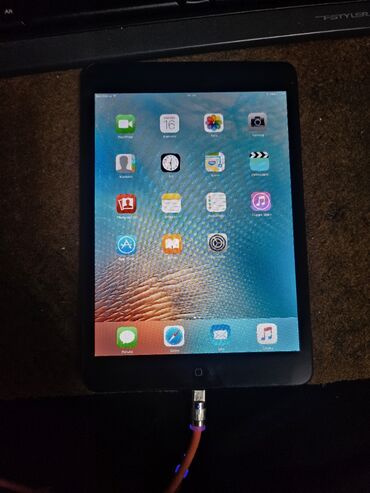 Tableti: Tablet Ipad sam testirao, ispravan je sa sim karticom bez naloga nema na lalafo.rs — 11 Tableti: Tablet Ipad sam testirao, ispravan je sa sim karticom bez naloga nema — 11