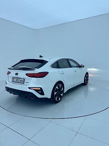Kia: Kia K3: 2019 г., 1.6 л, Автомат, Бензин, Хэтчбэк — 3