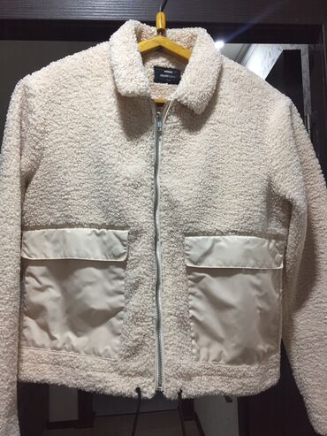 теплые зимние куртки: Пуховик, L (EU 40)