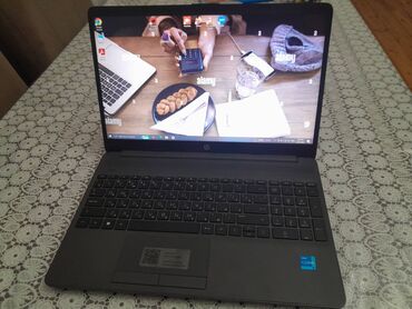 hp 15 da2199nia: HP 15.6 ", Intel Core i3, 256 GB