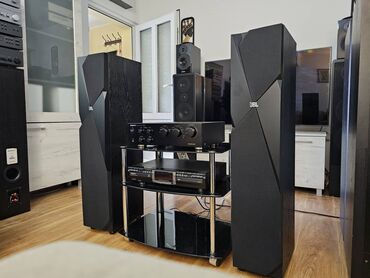 Zvučnici i stereo sistemi: JBL Studio 180 Očuvani, prelepi zvučnici crne boje, vrhunskog zvuka — 3