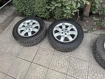 70 сом: Дөңгөлөктөр монтажда 225 / 65 / R 17, Кыш, Колдонулган, Комплект, Жеңил унаалар, Куйма, тешиктери - 5 — 8