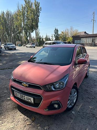 купить радиатор печки нексия: Chevrolet Spark: 2017 г., 1 л, Вариатор, Бензин, Хэтчбэк — 2