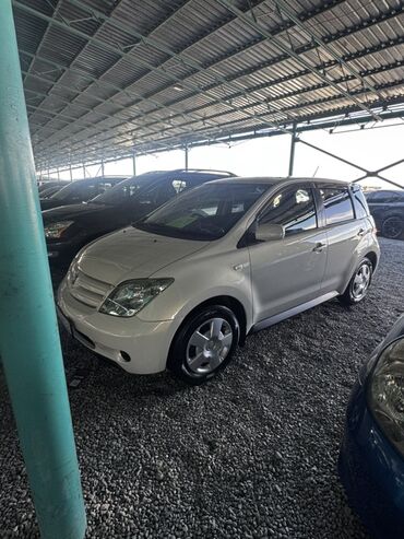 runx alex: Toyota ist: 2004 г., 1.3 л, Автомат, Бензин, Хетчбек