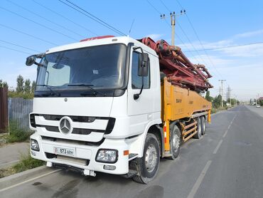 стационарный бетононасос: Бетононасос, Mercedes-Benz, 2018 г., 40-60 м
