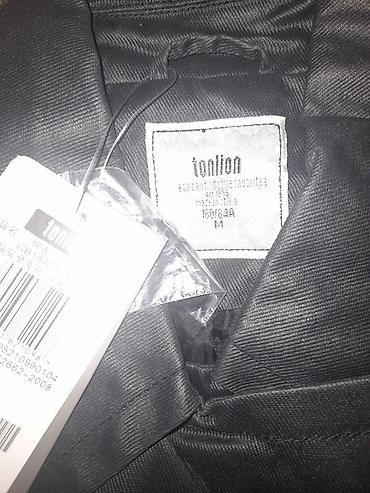 Ветровки: Актуально,без лишних вопросов.Продаются 4 куртки весна- осень,тонкие — 3