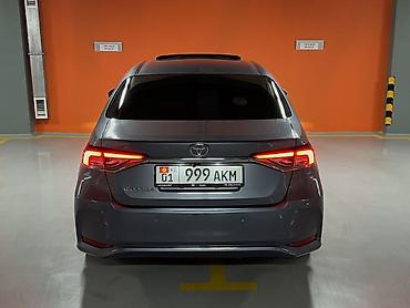Унаа сатуу: Toyota Corolla: 2021 г., 1.8 л, Вариатор, Гибрид, Седан — 4
