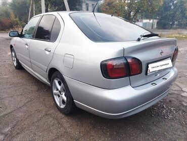 Nissan: Nissan Primera: 2000 г., 2 л, Вариатор, Газ, Хэтчбэк