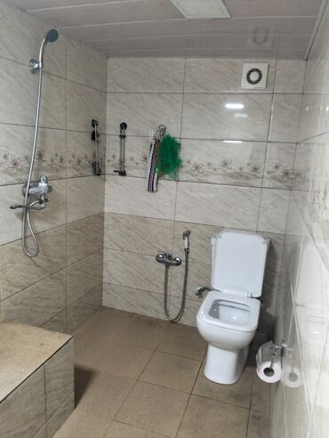 Uzunmüddətli kirayə mənzillər: Xırdalanda 5 nomreli mektebin yaxinliqinda yerlesir otaglari genisdir — 12