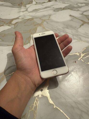 купить iphone 7 плюс: IPhone 7, Колдонулган, 32 ГБ, Rose Gold, Заряддоочу түзүлүш, Коргоочу айнек, Кабель, 74 %
