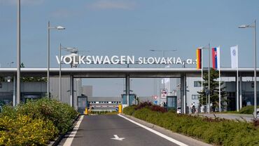 Маркетинг, реклама, PR: Salam.Slovakiyanin paytaxti Bratislavada yerleşen Volsvaqen zavoduna