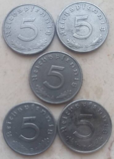 хочу продать марки: 3 Рейх пфенниги свастика.
Штука - 7-8 манат