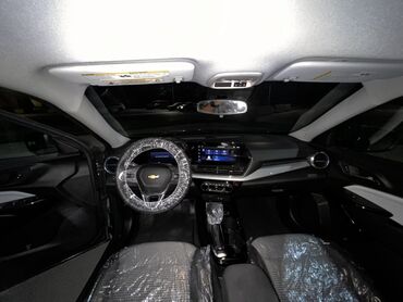 Chevrolet: Chevrolet Trax LT – kompakt şəhər krossoveri Xüsusiyyətlər: - Korpus — 7