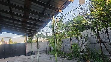 Продажа коттеджей и домов: 🏡 Продаётся жилой дом в с. Новопокровка ✨ 📐 Площадь дома: 120 м² 🛏️ 5 — 7