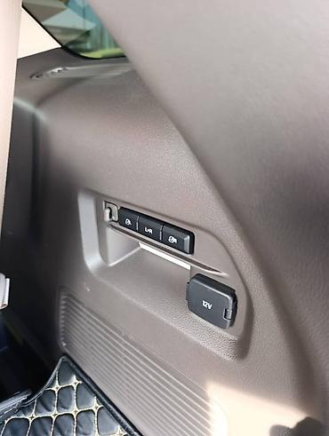 Ford: Ford Explorer: 2021 г., 3 л, Автомат, Бензин, Внедорожник at lalafo.kg — 16 Ford: Ford Explorer: 2021 г., 3 л, Автомат, Бензин, Внедорожник — 16