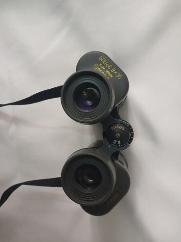 Binokllar: BLIIC6 8x30 markalı, qara rəngli, keyfiyyətli optikaya sahib binokl — 10