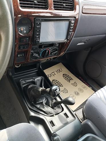 disklerin satisi: Toyota Land Cruiser Prado J90, gümüşü rəng. - Kuzov: 5 qapı, tam — 4