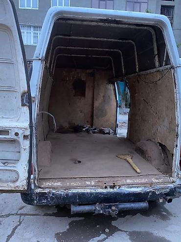 1999 ford transit: Ford Transit: 2.5 l | 1995 il 454595 km Sedan — 4