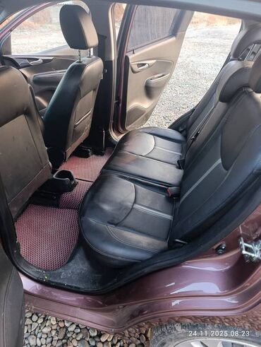 Chevrolet: Chevrolet Spark: 2019 г., 0.1 л, Автомат, Бензин, Хэтчбэк — 14