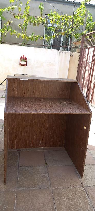 resepşın stolu: Kompyuter/iş masası – ağac dekorlu laminat resepşine yararli pive bari — 1