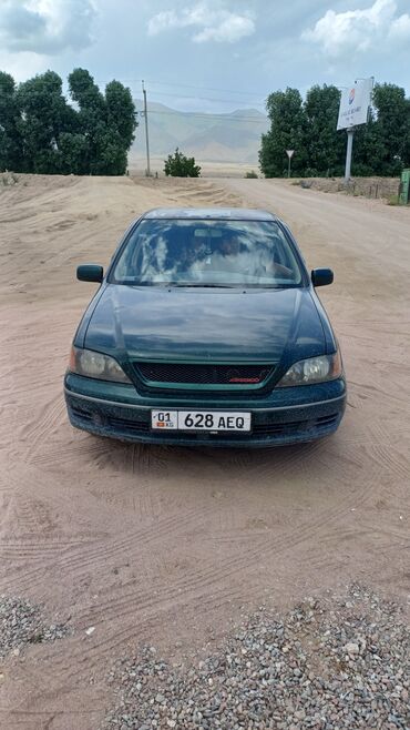 2 моно: Toyota Vista: 1999 г., 2 л, Автомат, Бензин, Универсал