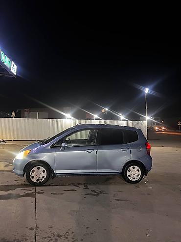 subaru legacy b3: Honda Fit: 2002 г., Механика, Бензин, Хэтчбэк — 6