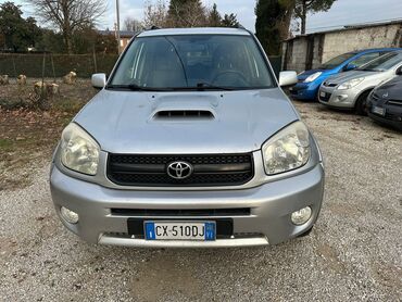 corsa auto: Toyota RAV4: 0.4 - engine capacity l | 2005 г. SUV/4x4