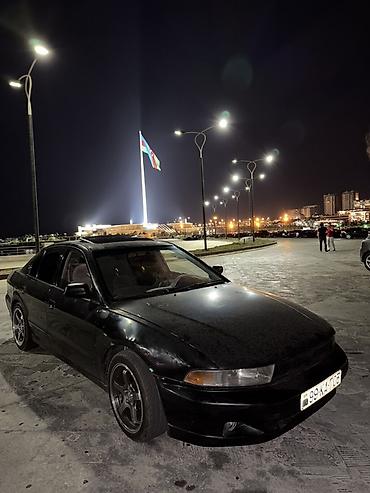 luaz satilir: Mitsubishi Galant sedan - Kuzov: 4 qapılı sedan, qara rəng - Nömrə — 9