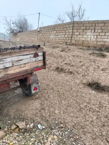 Qoşqular: Yük qoşqusu (tək oxlu) - Metallik korpus, dərin yük yeşiyi - Arxa — 8