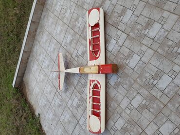 Rc avion - Srbija: Avion
