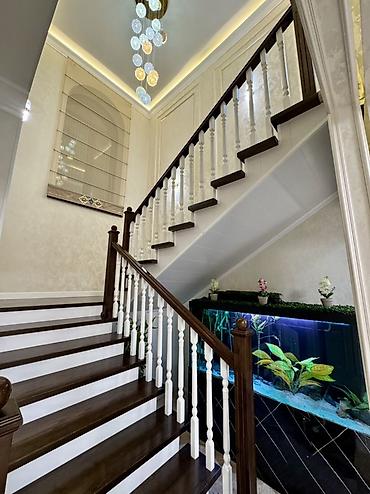 Долгосрочная аренда домов: 200 м², 8 комнат, Евроремонт, Лоджия, Парковка — 11