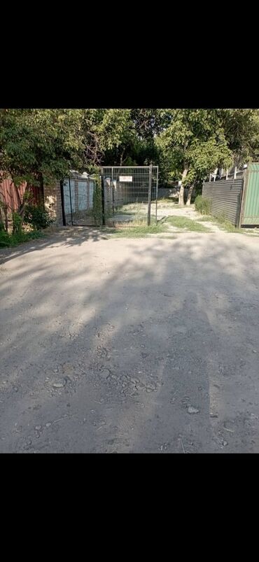 куплю помещения: Молодая Гвардия\Жибек-Жолу Сдается участок для любого бизнеса