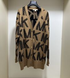 Dəstlər, kostyumlar: Yeni kimi! 1 defe istifade olunub L Olchu