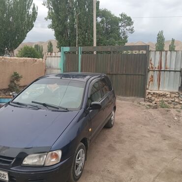 митцубиси спейстер: Mitsubishi Space Star: 1999 г., 1.3 л, Механика, Бензин, Седан