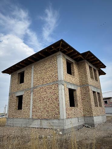 Продажа коттеджей и домов: 5 комнат, 214 м², 5 соток, Бишкек, Оскон-ордо ж/м Собственник at lalafo.kg — 12 Продажа коттеджей и домов: 5 комнат, 214 м², 5 соток, Бишкек, Оскон-ордо ж/м Собственник — 12