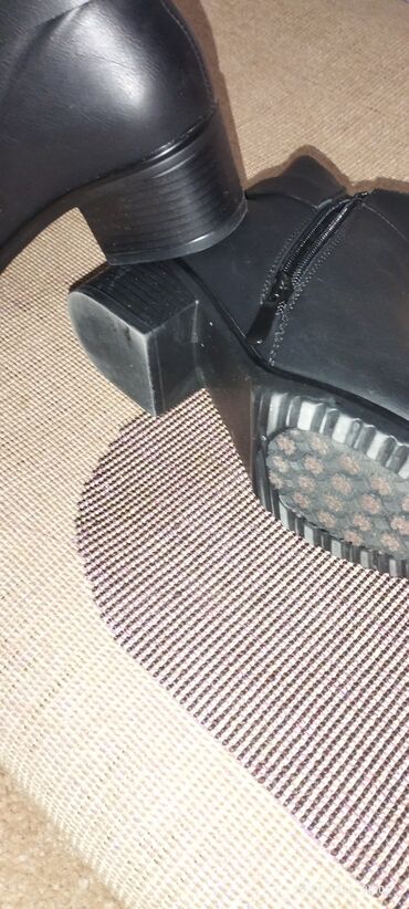 Botinka və botilyonlar: Ölçü: 36, rəng - Qara, Yeni — 6