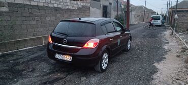 masin cip: Opel Astra: 1.8 l | 2005 il | 303400 km Hetçbek