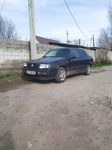 smart open: Volkswagen Vento: 1993 г., 1.8 л, Механика, Бензин, Седан — 2