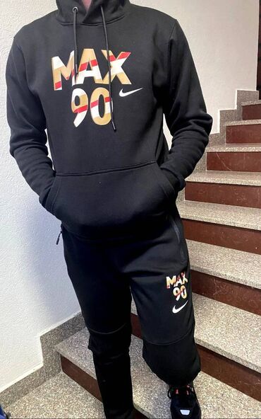 black opiume parfem muski: Nike muka trenerka sa kapuljačom

Novo
Pamuk roko
Veličine m l xl 2xl