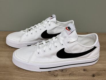 sandale za vodu: Trainers, Nike, size - 43