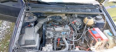 ом 422: Volkswagen Golf: 1992 г., 1.8 л, Механика, Бензин, Седан