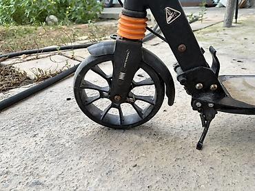 2 tekerli scooter: Şəhər içi rahat hərəkət üçün yüngül və kompakt skuter. Xüsusiyyətlər — 6