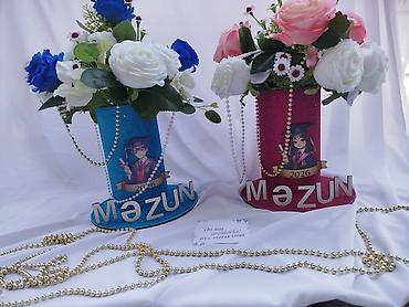 suni bitki: Məzun dekorativ formasında süni gül aranjimanı topfan satış - — 2